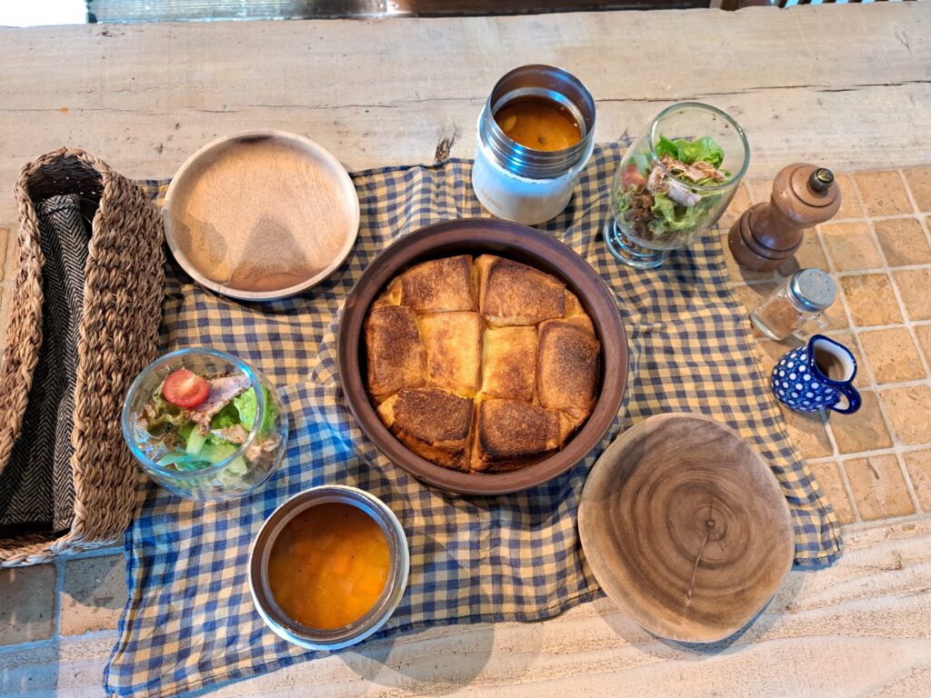 スプウン谷のザワザワ村　朝食